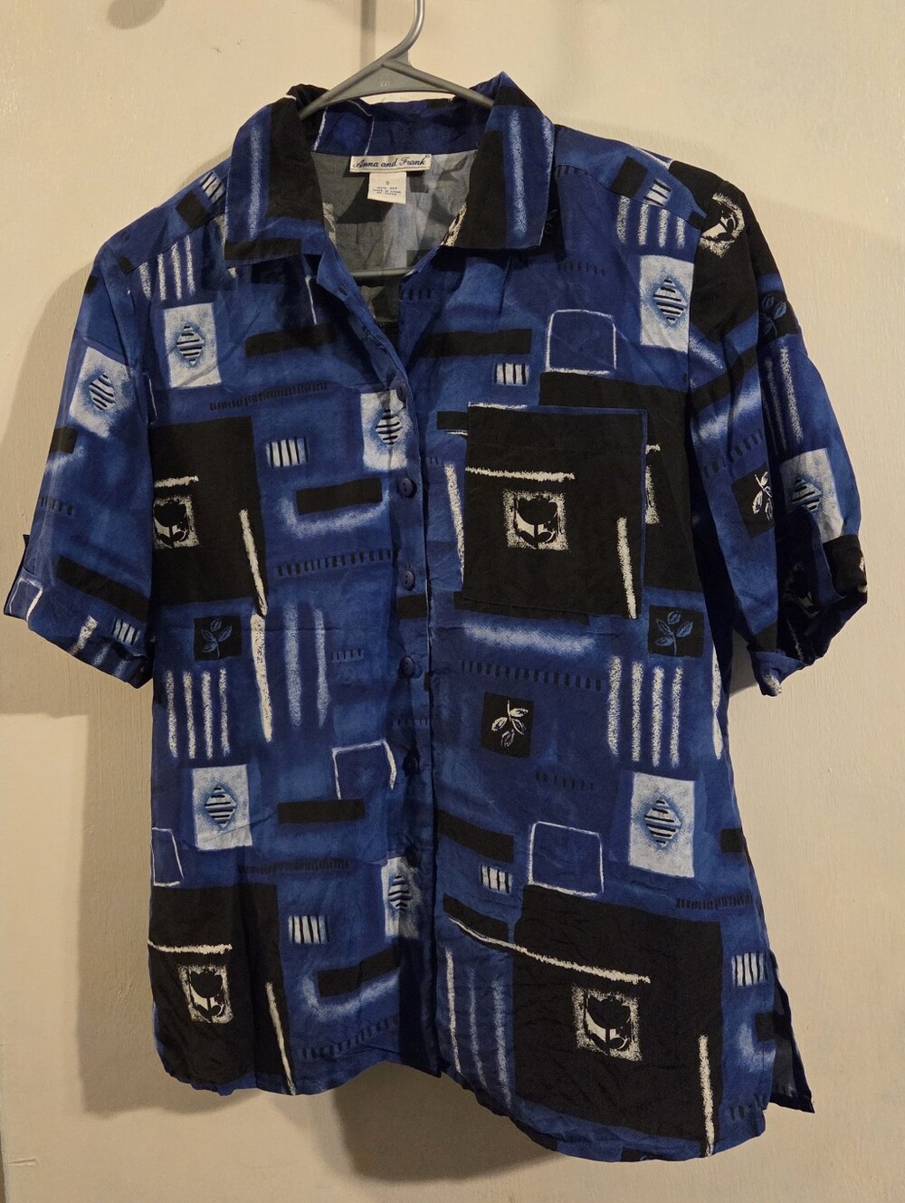 Blue Geometric Short-Sleeve Shirt